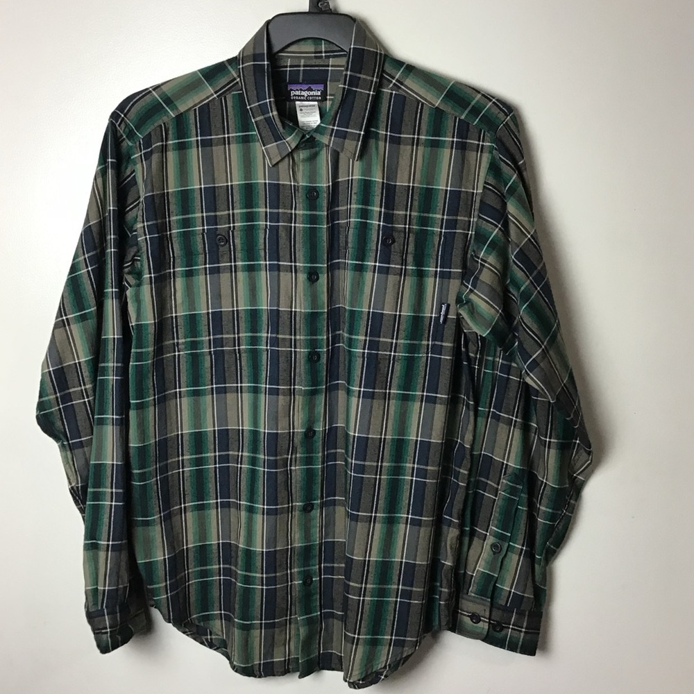 Patagonia green plaid organic cotton l/s shirt. S